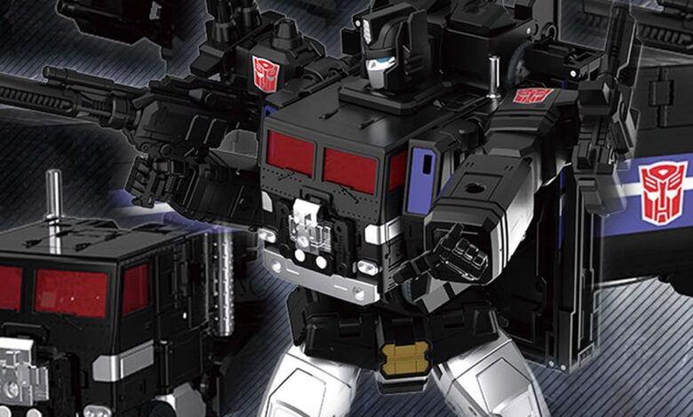 Transformers Rolls Out an Underrated G1 Decepticon Combiner for New Hasbro Campaign